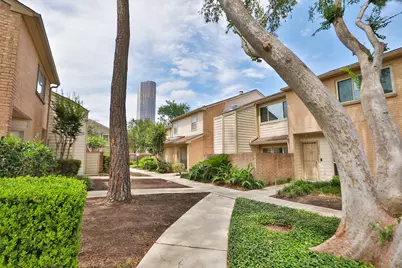2050 Augusta Drive, Houston, TX 77057 - Photo 4