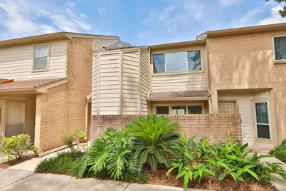 2050 Augusta Drive, Houston, TX 77057 - Photo 2