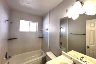 12626 Lacey Crest Dr, Houston, TX 77070 - Photo 18