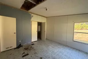 322 Nueces Dr, Trinity, TX 75862 - Photo 12