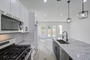 3728 Noah St, Houston, TX 77021 - Photo 4