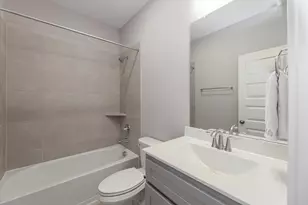 10981 Swang Link Dr, Houston, TX 77043 - Photo 18