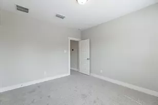 10981 Swang Link Dr, Houston, TX 77043 - Photo 24