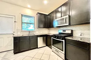 1907 Sophia Dr, Houston, TX 77090 - Photo 8