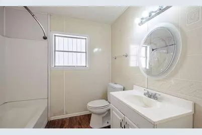242 W Fannin, La Grange, TX 78945 - Photo 10