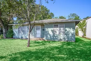 242 W Fannin, La Grange, TX 78945 - Photo 4