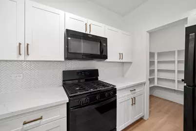 7205 Tippett #B, Houston, TX 77088 - Photo 6