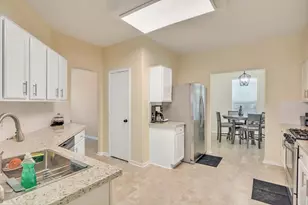 1722 Sun Point Court, Humble, TX 77396 - Photo 10