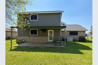 1415 Avenue E, Danbury, TX 77534 - Photo 26