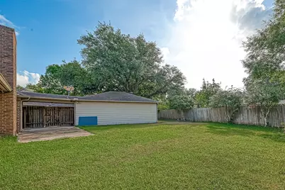2438 Hodges Bend Circle, Sugar Land, TX 77479 - Photo 50