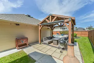7502 Timberline Dr, Pasadena, TX 77505 - Photo 44