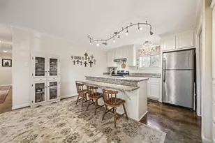 2636 Lily St, Pasadena, TX 77503 - Photo 2