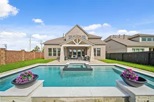 13113 Wintery Tide Dr, La Marque, TX 77568 - Photo 1