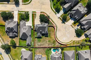 11110 Arthurian Dream Ct, Tomball, TX 77375 - Photo 8