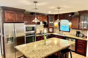 2109 N Red Cedar Cir, The Woodlands, TX 77380 - Photo 2