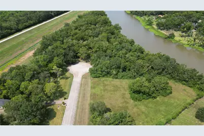 8630 Thornberry Hollow Court, Missouri City, TX 77459 - Photo 10