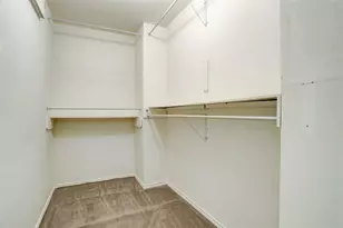 934 E Heights Hollow Ln, Houston, TX 77007 - Photo 12