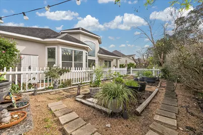 2909 Silver Maple Court, Friendswood, TX 77546 - Photo 26