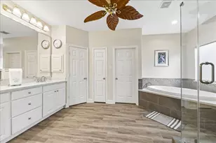 2909 Silver Maple Ct, Friendswood, TX 77546 - Photo 20