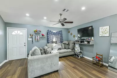 165 Road 5215, Cleveland, TX 77327 - Photo 6