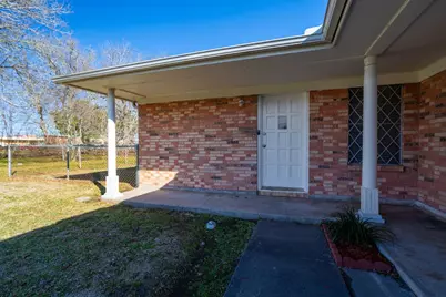118 Johnson Street #B, La Marque, TX 77568 - Photo 18