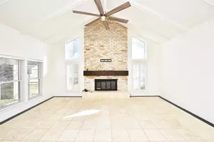 2730 Colony Dr, Sugar Land, TX 77479 - Photo 10