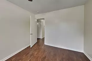 2631 Sherwood Hollow Ln, Houston, TX 77339 - Photo 14