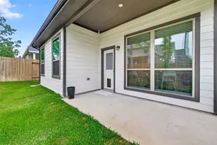 305 Rise Ln, Montgomery, TX 77316 - Photo 38