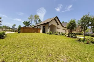 305 Rise Ln, Montgomery, TX 77316 - Photo 8