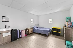 7610 Touchstone St, Houston, TX 77028 - Photo 12