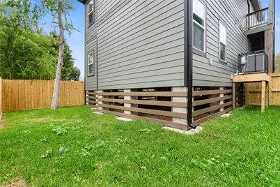 1321 E 35th Street, Houston, TX 77022 - Photo 22
