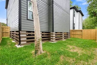 1321 E 35th Street, Houston, TX 77022 - Photo 24