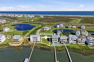 26702 Baywater Dr, Galveston, TX 77554 - Photo 10