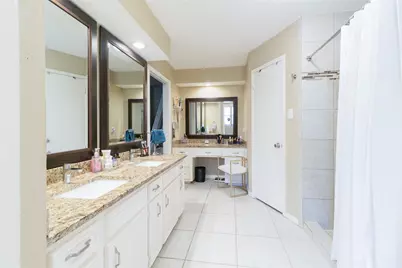 2211 River Falls Drive, Kingwood, TX 77339 - Photo 20