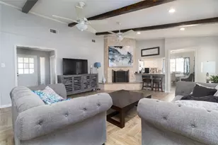 2211 River Falls Dr, Kingwood, TX 77339 - Photo 10