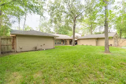 2211 River Falls Drive, Kingwood, TX 77339 - Photo 32