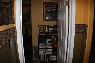 9401 Hillis Street, Houston, TX 77028 - Photo 14