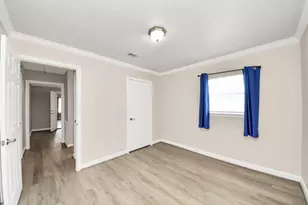 343 Brompton Ct, Highlands, TX 77562 - Photo 24