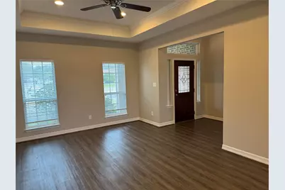 717 High Oaks, Bellville, TX 77418 - Photo 8
