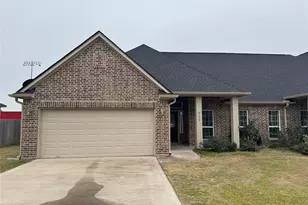 717 High Oaks, Bellville, TX 77418 - Photo 1