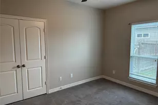 717 High Oaks, Bellville, TX 77418 - Photo 12