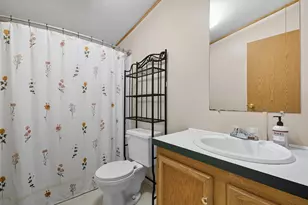 128 Hill Top Ln, Huntsville, TX 77320 - Photo 18