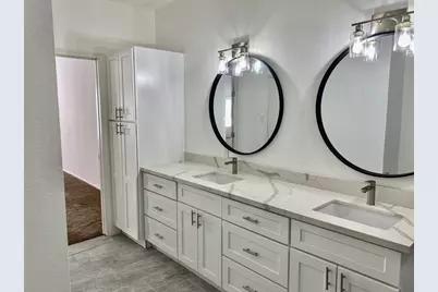 632 Wilcrest Drive #632, Houston, TX 77042 - Photo 8