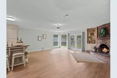 887 Silverpines Road, Houston, TX 77062 - Photo 6