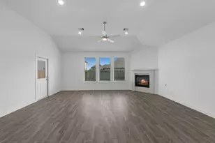 509 Fire Mountain Dr, Waller, TX 77484 - Photo 6