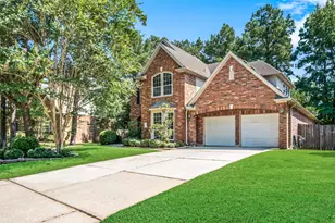 14 Petal Park Pl, The Woodlands, TX 77382 - Photo 2
