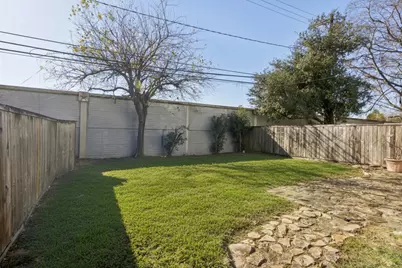 525 W 30th Street, Houston, TX 77018 - Photo 22