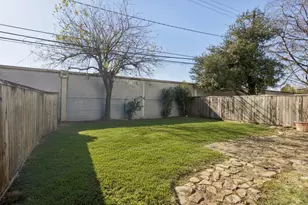 525 W 30th St, Houston, TX 77018 - Photo 22