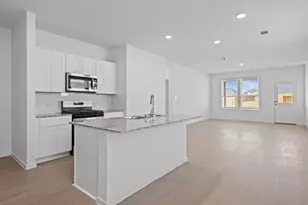 10731 Sora Dr, Willis, TX 77378 - Photo 2