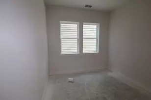 12411 Emerald Enclave Dr, Cypress, TX 77433 - Photo 10